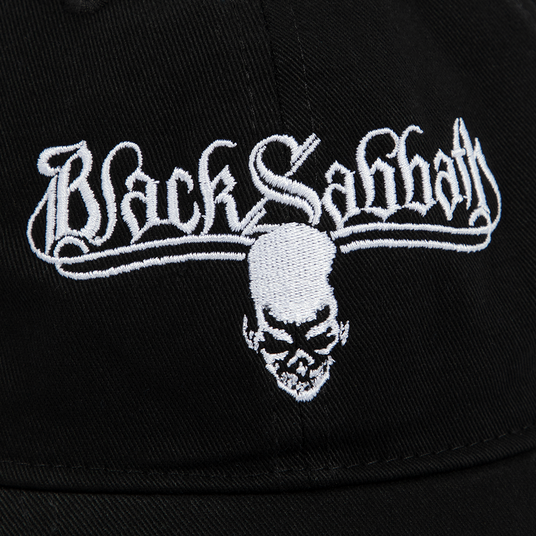 Logo Skull Back Hat Detail